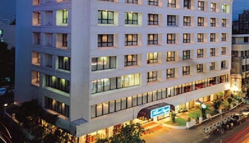 Hotel The Avenue Regent Kochi Exterior foto